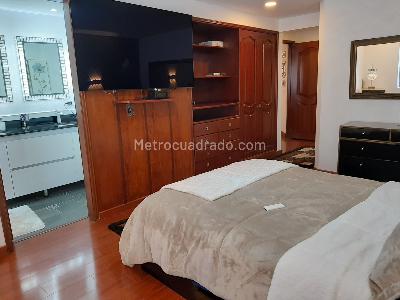Apartamento de 4 alcobas en venta en Santa Bárbara, Bogotá, 258 m² · foto 19 de 20