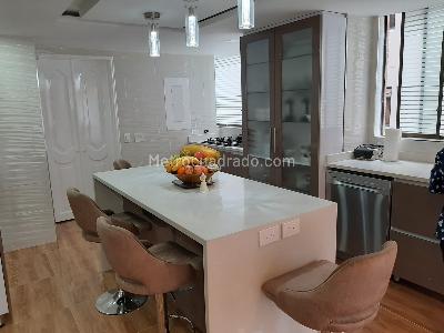 Apartamento de 4 alcobas en venta en Santa Bárbara, Bogotá, 258 m² · foto 6 de 20