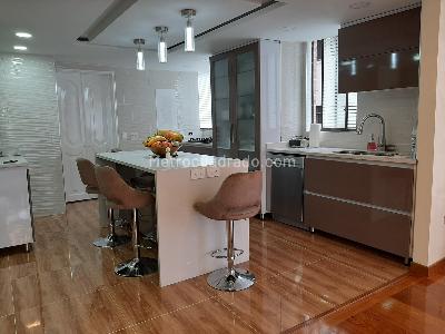 Apartamento de 4 alcobas en venta en Santa Bárbara, Bogotá, 258 m² · foto 7 de 20