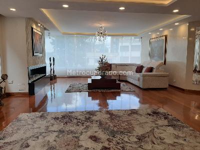 Apartamento de 4 alcobas en venta en Santa Bárbara, Bogotá, 258 m² · foto 8 de 20