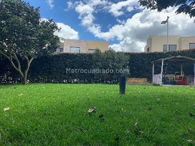 Casa de 3 alcobas en venta en Verde Vivo, Cajicá, 217 m² · foto 4 de 18
