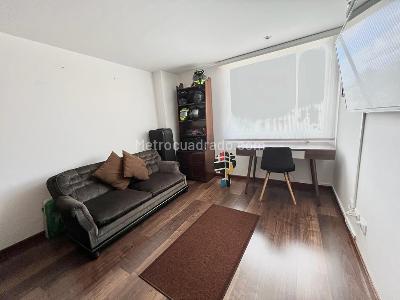Apartamento de 3 alcobas en venta en Santa Barbara Central, Bogotá, 159 m² · foto 10 de 20