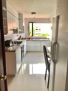Apartamento de 3 alcobas en venta en Conjunto Bosques De La Cañada, Bogotá, 204 m² · foto 10 de 20
