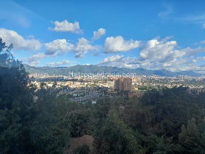 Apartamento de 3 alcobas en venta en Bosque Verde, Bogotá, 248 m² · foto 11 de 20