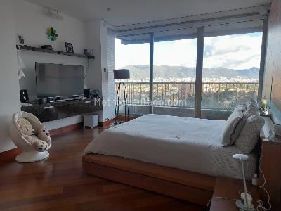Apartamento de 3 alcobas en venta en Bosque Verde, Bogotá, 248 m² · foto 14 de 20