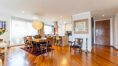 Apartamento de 3 alcobas en venta en Chico Museo, Bogotá, 195 m² · foto 5 de 15