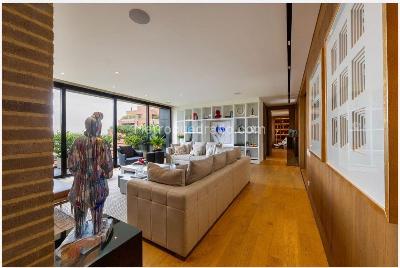 Apartamento de 3 alcobas en venta en Rosales Bellavista, Bogotá, 212 m² · foto 12 de 20