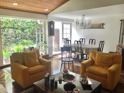 Casa de 3 alcobas en venta en Lisboa, Bogotá, 235 m² · foto 2 de 20