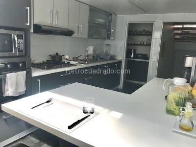 Casa de 3 alcobas en venta en Lisboa, Bogotá, 235 m² · foto 10 de 20