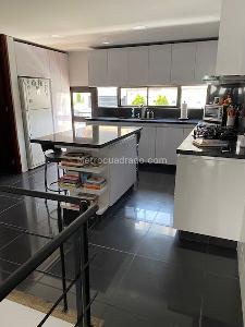 Casa de 3 alcobas en venta en Conjunto Residencial Camino Del Cerro, Bogotá, 224 m² · foto 9 de 20
