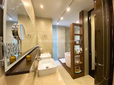 Apartamento en venta en El Refugio, Bogotá · foto 15 de 20