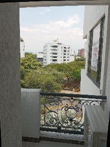 Apartamento de 3 alcobas en venta en Centro Quirinal, Neiva, 160 m² · foto 12 de 20