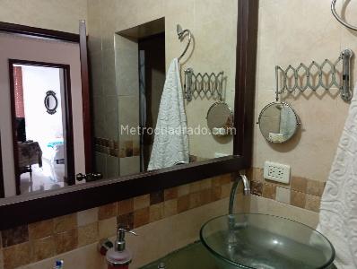 Apartamento de 3 alcobas en venta en Centro Quirinal, Neiva, 160 m² · foto 15 de 20