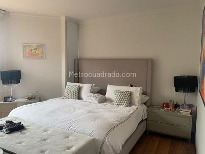 Apartamento en venta en Santa Barbara Alta, Bogotá · foto 10 de 12