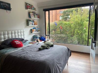 Apartamento en venta en Santa Barbara Alta, Bogotá · foto 7 de 12