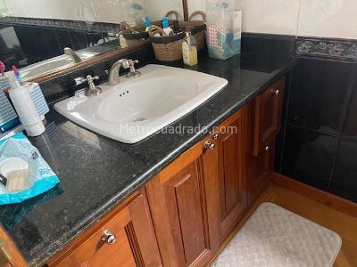 Apartamento en venta en Santa Barbara Alta, Bogotá · foto 9 de 12