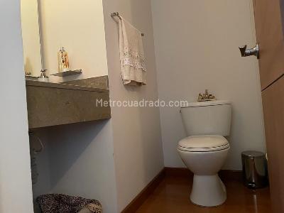Apartamento de 3 alcobas en venta en Conjunto Residencial Montanar Paloverde, Bogotá, 113 m² · foto 9 de 20