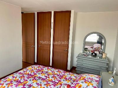 Apartamento de 3 alcobas en venta en Conjunto Residencial Montanar Paloverde, Bogotá, 113 m² · foto 13 de 20