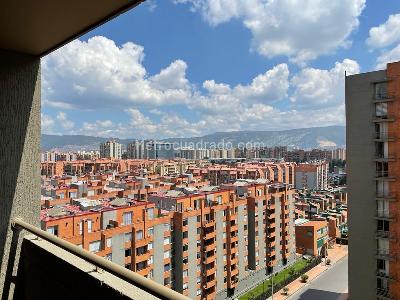Apartamento de 3 alcobas en venta en Conjunto Residencial Montanar Paloverde, Bogotá, 113 m² · foto 3 de 20