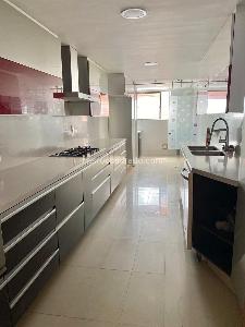 Apartamento de 4 alcobas en venta en San Patricio, Bogotá, 275 m² · foto 15 de 19