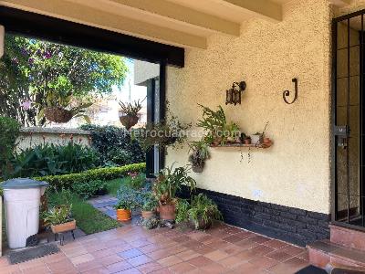 Casa de 4 alcobas en venta en Niza Norte, Bogotá, 315 m² · foto 19 de 20