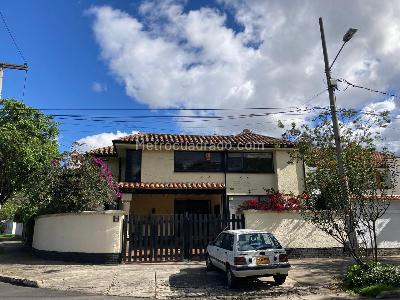 Casa de 4 alcobas en venta en Niza Norte, Bogotá, 315 m² · foto 20 de 20