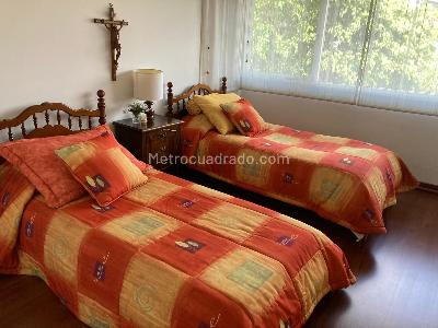 Casa de 4 alcobas en venta en Niza Norte, Bogotá, 315 m² · foto 16 de 20