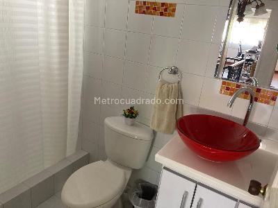 Casa de 4 alcobas en venta en Niza Norte, Bogotá, 315 m² · foto 17 de 20
