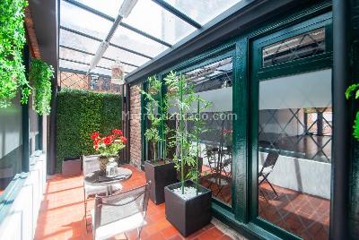 Casa de 5 alcobas en venta en Quinta Camacho, Bogotá, 600 m² · foto 8 de 9