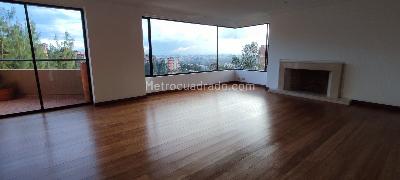 Apartamento de 3 alcobas en venta en Sierras Del Moral, Bogotá, 220 m² · foto 2 de 9