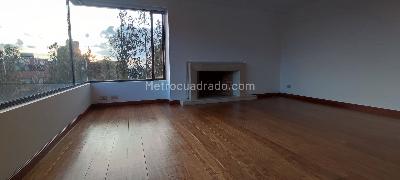 Apartamento de 3 alcobas en venta en Sierras Del Moral, Bogotá, 220 m² · foto 4 de 9