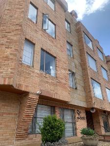 Apartamento en venta en Santa Barbara Central, Bogotá · foto 2 de 18