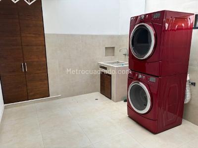 Casa de 5 alcobas en venta en Hacienda San Simon, Chía, 1365 m² · foto 13 de 20