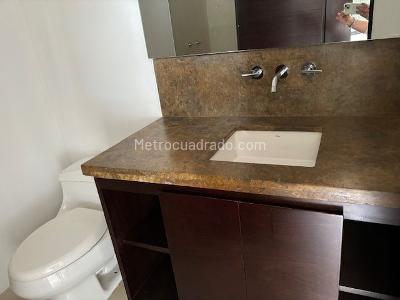 Casa de 5 alcobas en venta en Hacienda San Simon, Chía, 1365 m² · foto 2 de 20