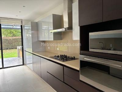 Casa de 5 alcobas en venta en Hacienda San Simon, Chía, 1365 m² · foto 6 de 20