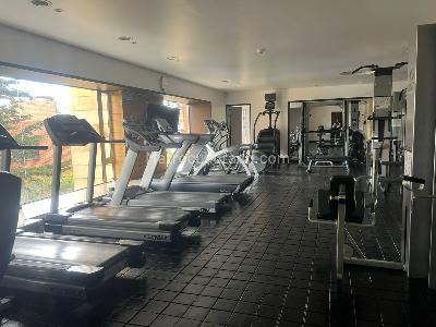 Apartamento de 3 alcobas en venta en Los Rosales, Bogotá, 300 m² · foto 16 de 20