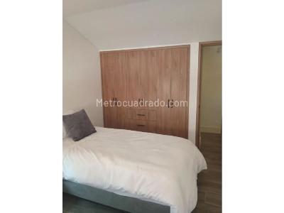 Casa de 5 alcobas en venta en Alhambra, Bogotá, 400 m² · foto 13 de 20