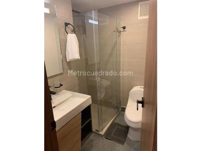 Casa de 5 alcobas en venta en Alhambra, Bogotá, 400 m² · foto 18 de 20