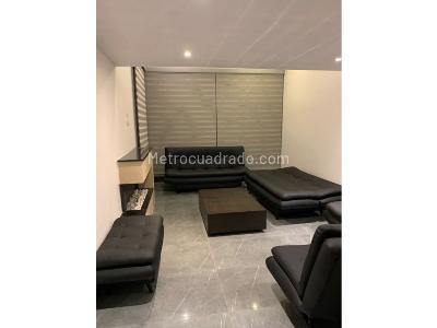 Casa de 5 alcobas en venta en Alhambra, Bogotá, 400 m² · foto 2 de 20