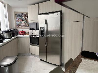 Apartamento en venta en Chico, Bogotá · foto 4 de 16