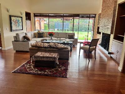 Casa de 3 alcobas en arriendo en Condominio San Sebastian, Chía, 326 m² · foto 7 de 8
