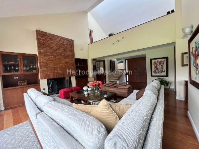Casa de 3 alcobas en venta en Condominio San Sebastian, Chía, 326 m² · foto 8 de 8
