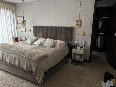 Apartamento de 3 alcobas en venta en Santa Barbara Alta Usaquen, Bogotá, 307 m² · foto 8 de 9