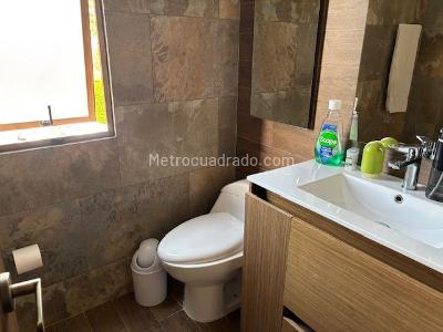 Casa de 5 alcobas en venta en San Simon, Chía, 427 m² · foto 16 de 19