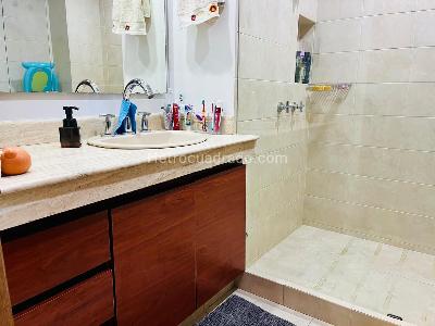 Casa de 3 alcobas en venta en Bosque De Gratamira, Bogotá, 192 m² · foto 17 de 20