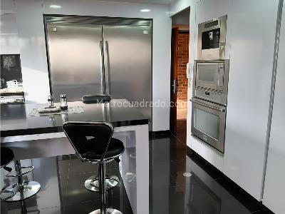 Casa en venta en Bosque De Pinos, Bogotá · foto 9 de 20