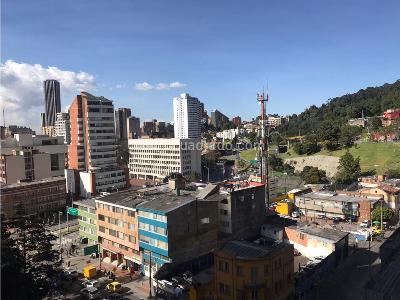 Apartamento de 3 alcobas en venta en Las Nieves, Bogotá, 127 m² · foto 12 de 20