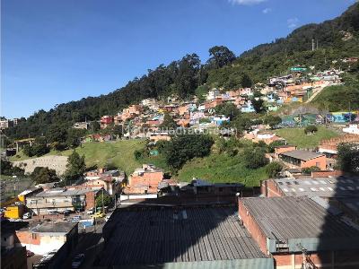 Apartamento de 3 alcobas en venta en Las Nieves, Bogotá, 127 m² · foto 17 de 20