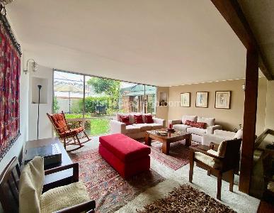 Casa de 5 alcobas en venta en Niza Antigua, Bogotá, 371 m² · foto 2 de 20