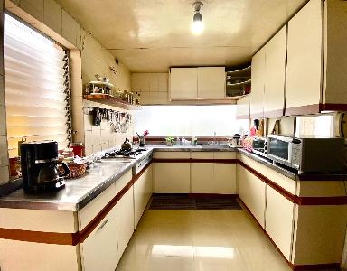 Casa de 5 alcobas en venta en Niza Antigua, Bogotá, 371 m² · foto 7 de 20